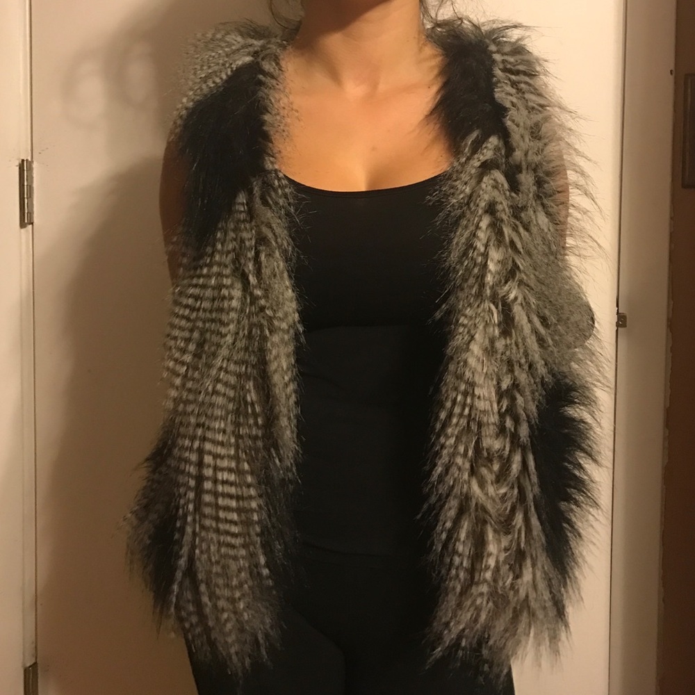Faux fur Material Girl vest jacket